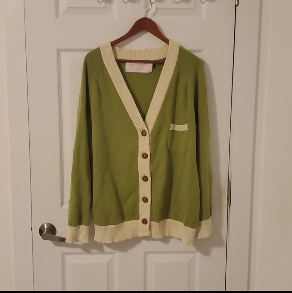Clammy Heart cardigan